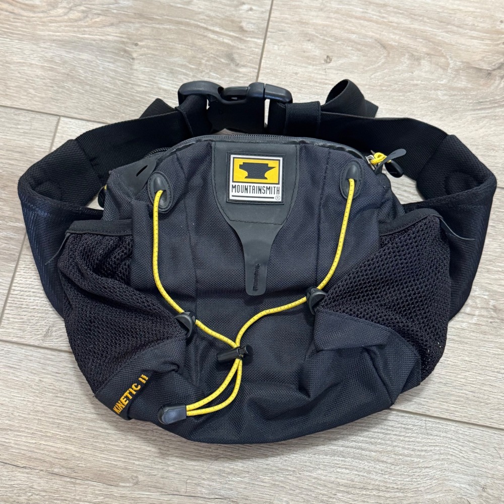 Mountainsmith Kinetic II Lumbar Pack Black Yellow Hiking Waist Bag Fanny Pack